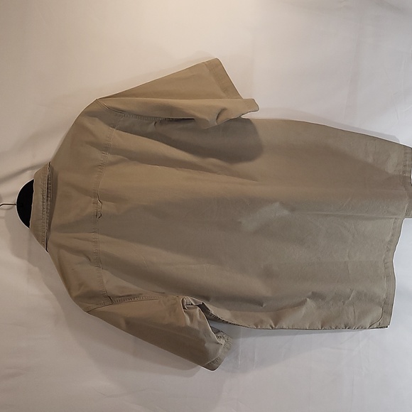 Redhead Tan Short-Sleeve Button-down Shirt (L) - Picture 7 of 12